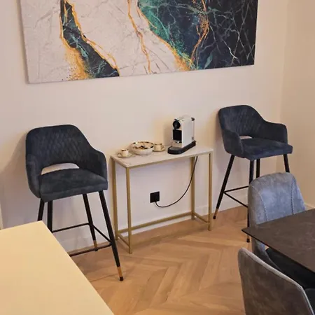 Lägenhet Aro