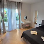Apartment Aro
